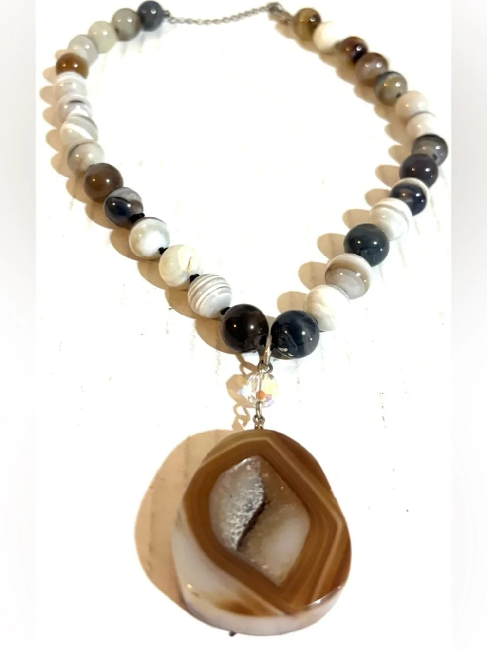 Striped Agate Bead Necklace with Brown Agate Pendant - Brand Unspecified